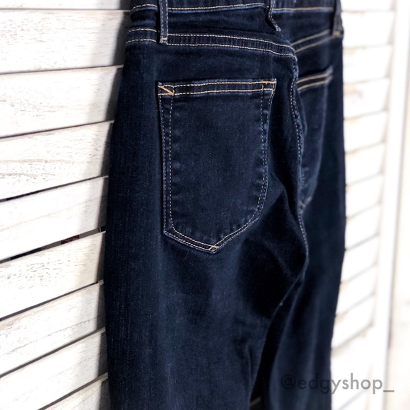 Gap | Sexy Boot Jeans - Picture 3 of 8